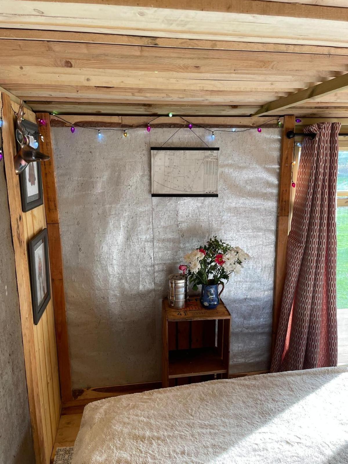 Pear Tree Hut At Carr House Farm * Scarborough